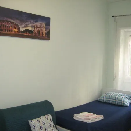 La Casa Di Valeria 3*