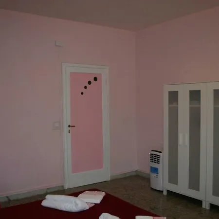La Casa Di Valeria Pensjonat Rzym